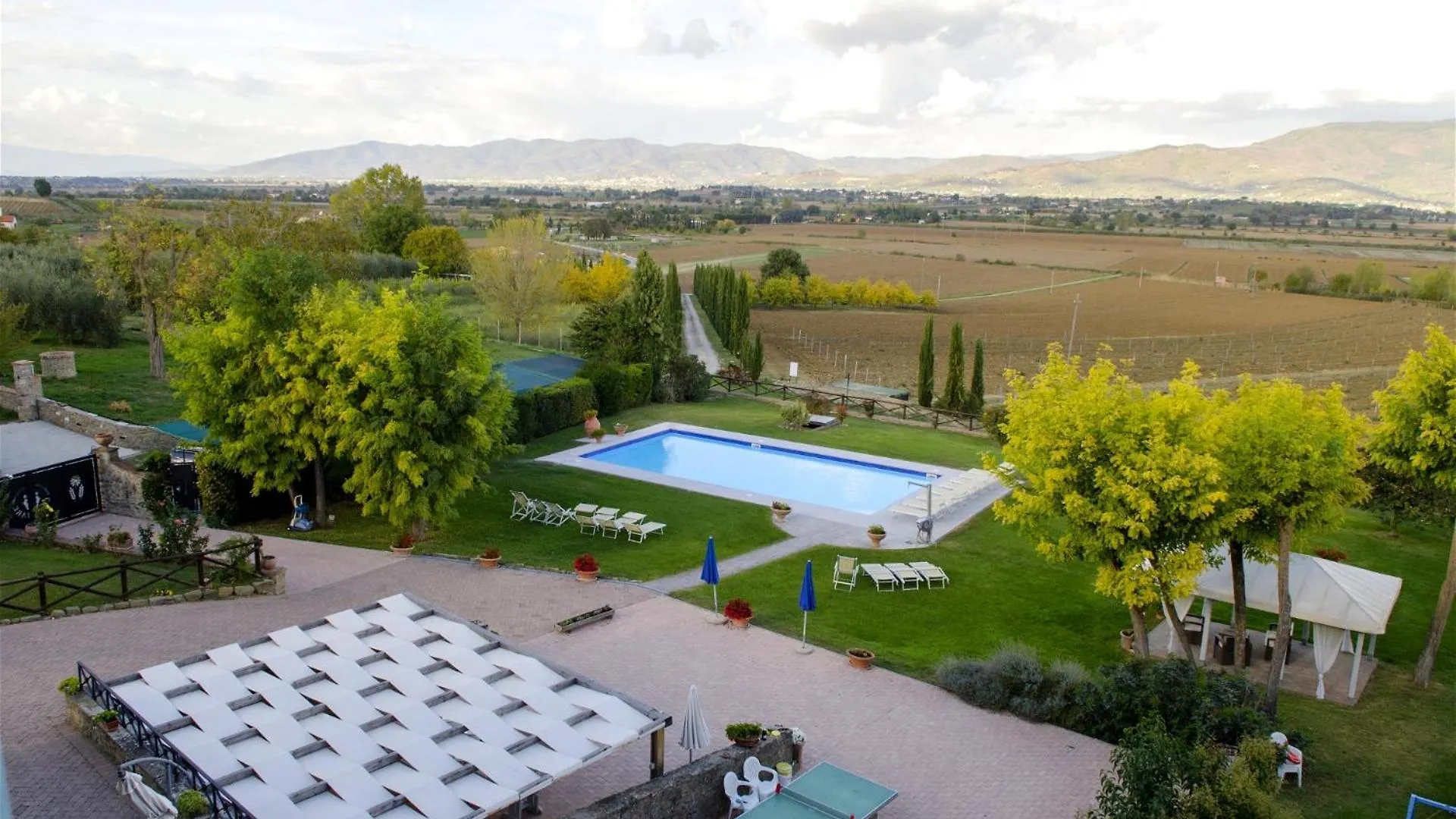 Villa Fattoria Le Giare Cortona