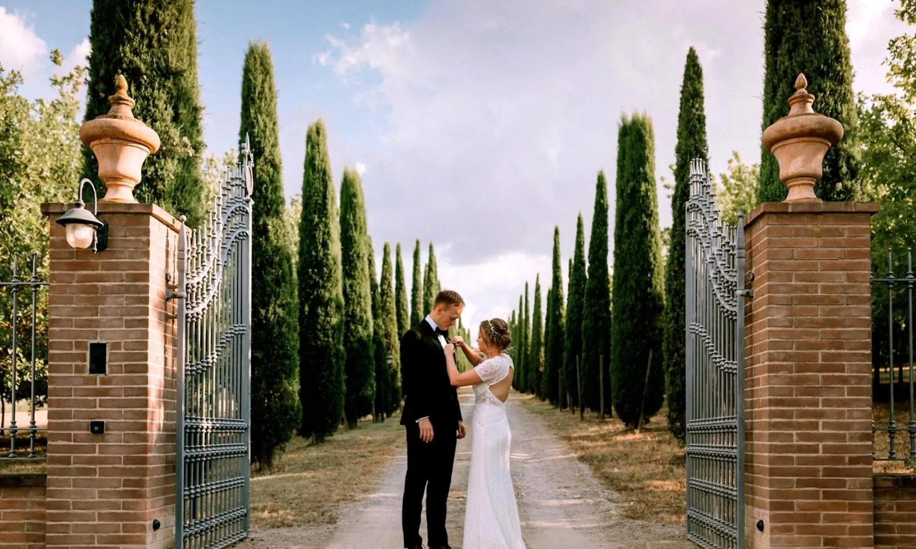 Villa Fattoria Le Giare Cortona Italy