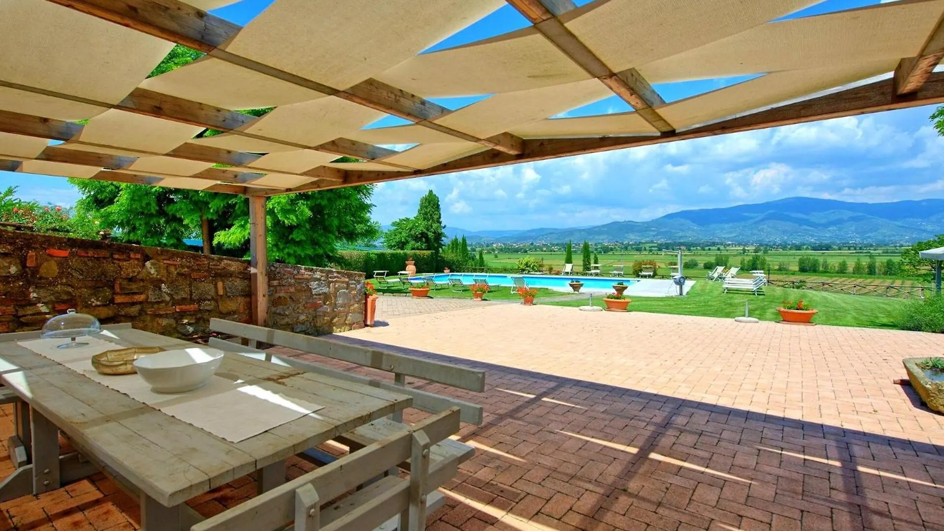 Villa Fattoria Le Giare Cortona