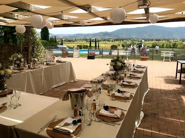 Villa Fattoria Le Giare Cortona
