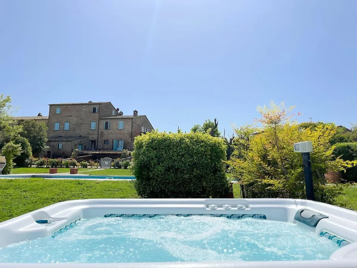 Villa Fattoria Le Giare Cortona